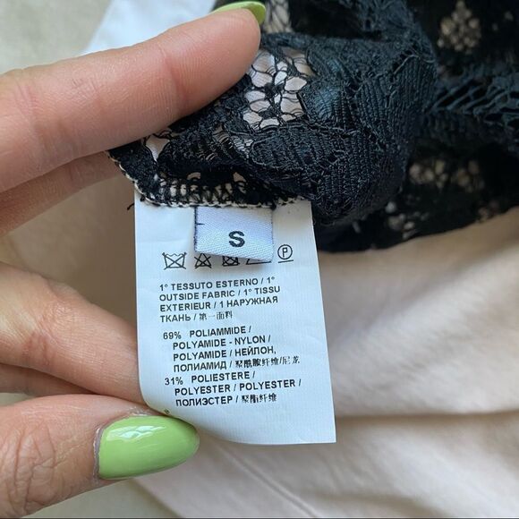 NWOT PINKO Lace Sleeveless Blouse - Picture 6 of 12